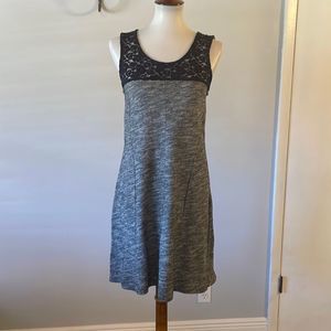 [Lilka] Navy/White Knit Dress - Size Small NWT